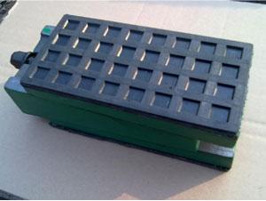 三層墊鐵、三層防震墊鐵